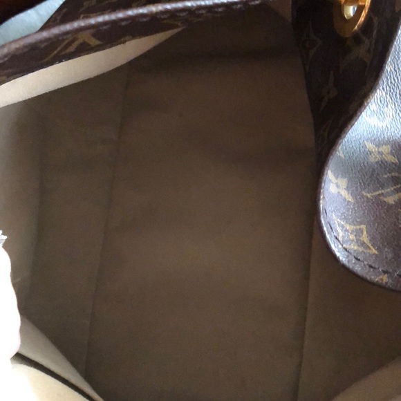 Louis Vuitton Brown Monogram Artsy MM - Picture 4 of 8